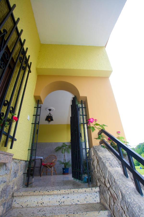 Villa Teresa Onís Zewnętrze zdjęcie